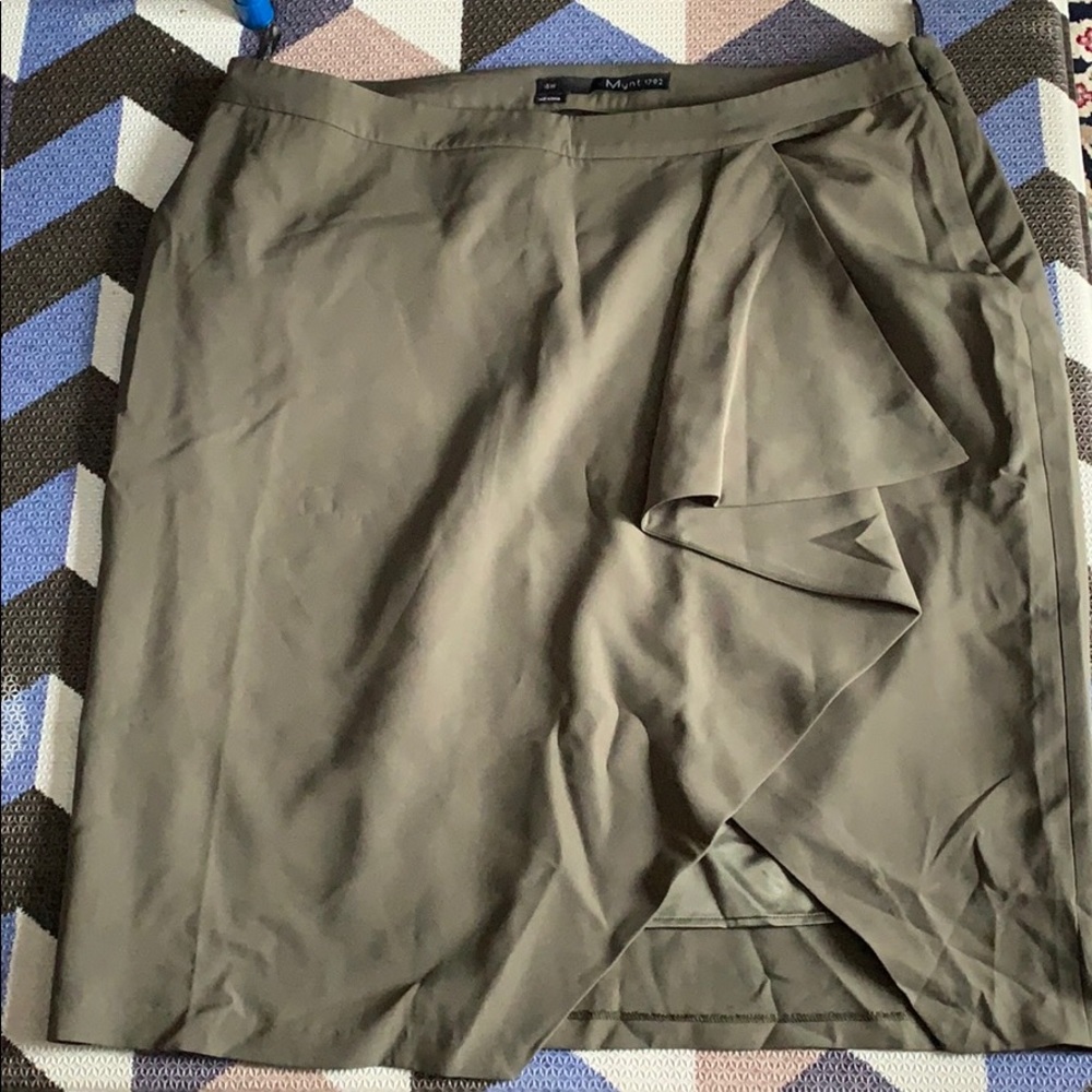 Women’s skirt